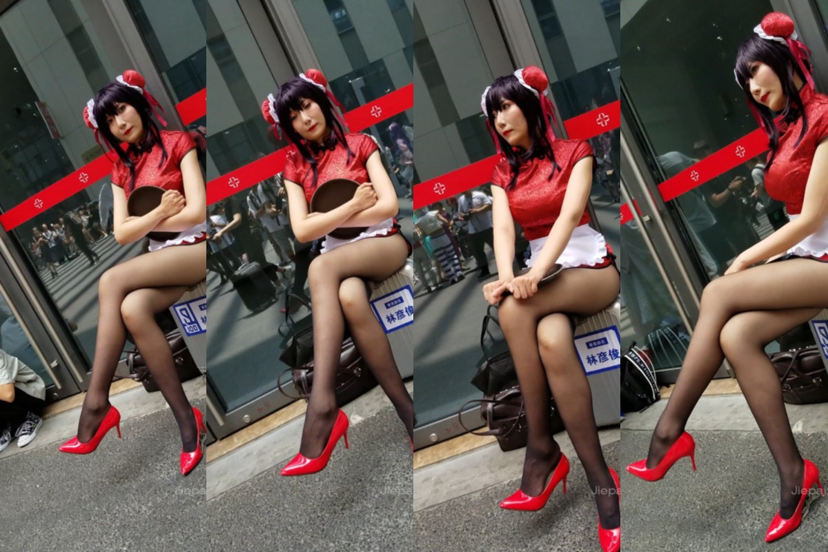 4K - 展会cos的红色高跟黑丝美眉 [394 MB/MP4]