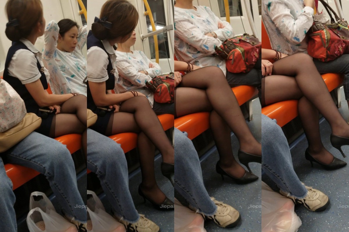 4K - 街拍黑丝OL [339 MB/MP4]