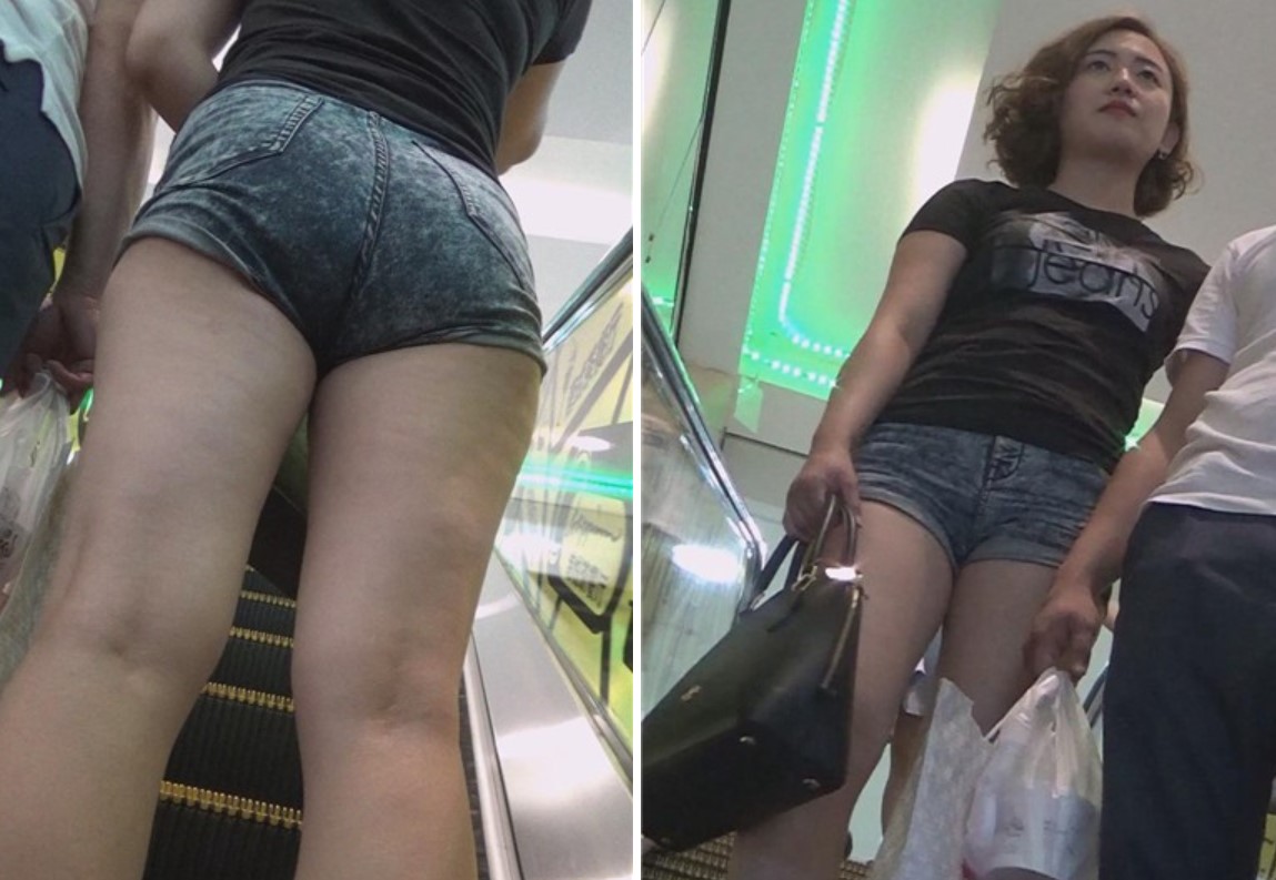 美臀热裤美女逛商场 [880 MB]