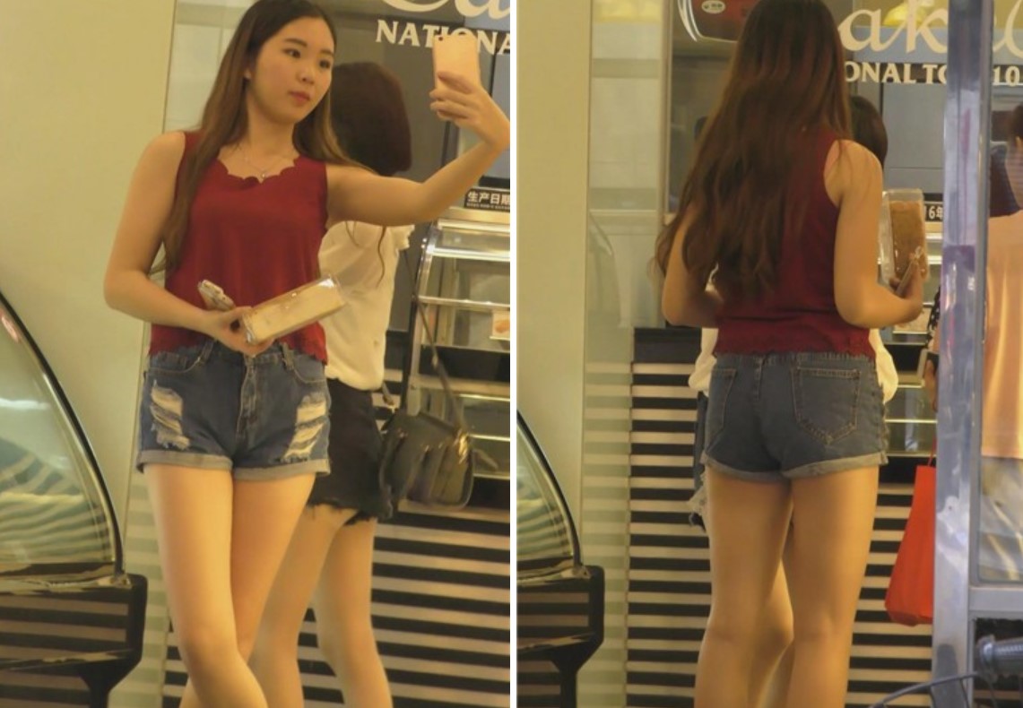 超短牛仔热裤妹子买面包不忘来个自拍 [834 MB]