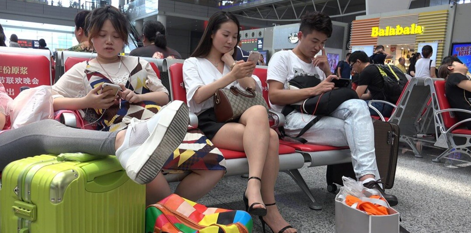 4K - 透明长丝凉高跟少妇 [2.94 GB/MP4]