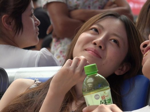 4K – 人字拖玉足小女友 [5.48 GB/MP4]